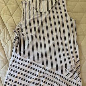 Nine West White and Black Stripe Sleeveless Large Top